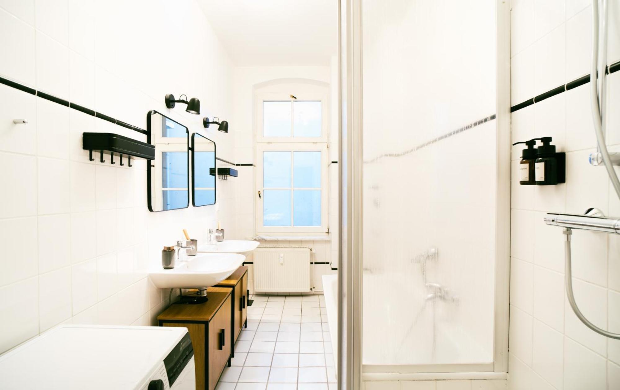Rebelrents #4 Design Trifft Komfort - Einzigartiges Ferienapartment In Der Nahe Des Hauptbahnhofs ハレ エクステリア 写真